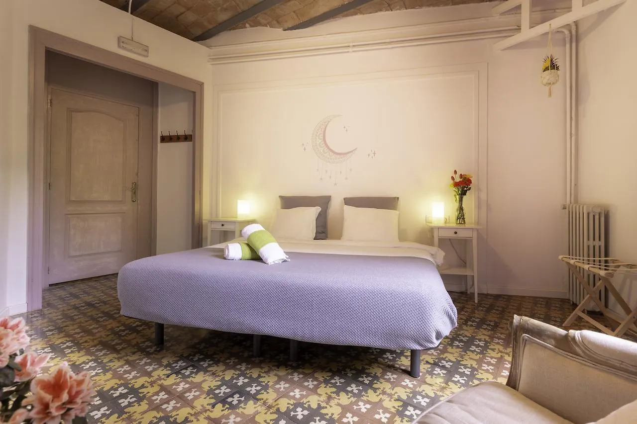 Primavera Hostel Barcelona Spain
